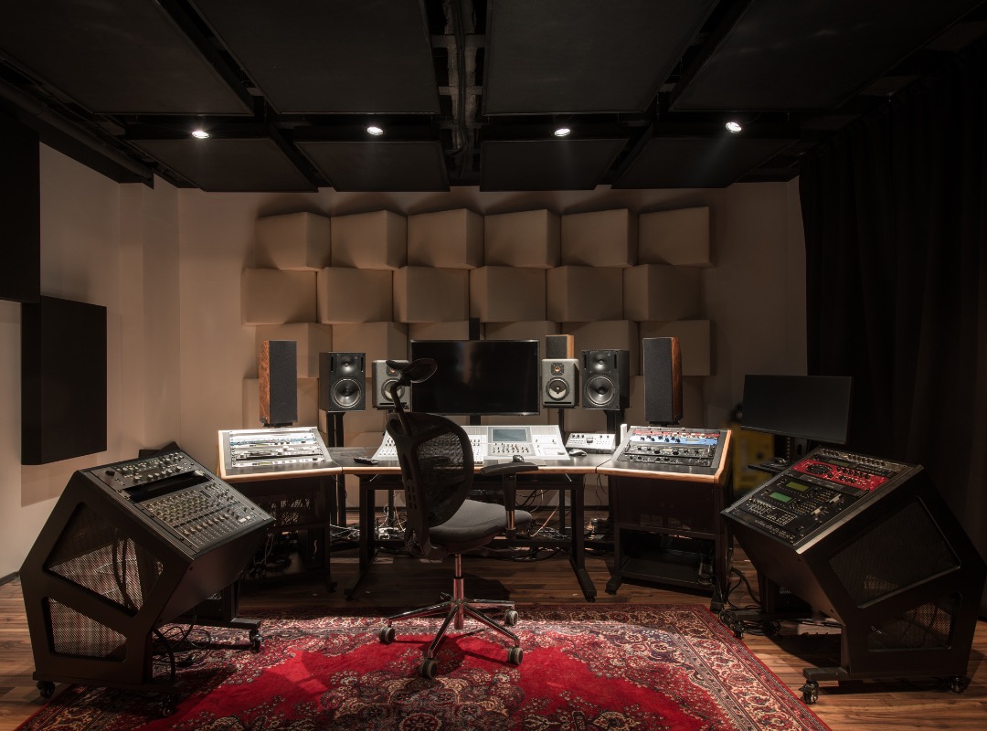 Quels sont les différents types de studios d'enregistrement (home studio, studio professionnel, etc.) ? 